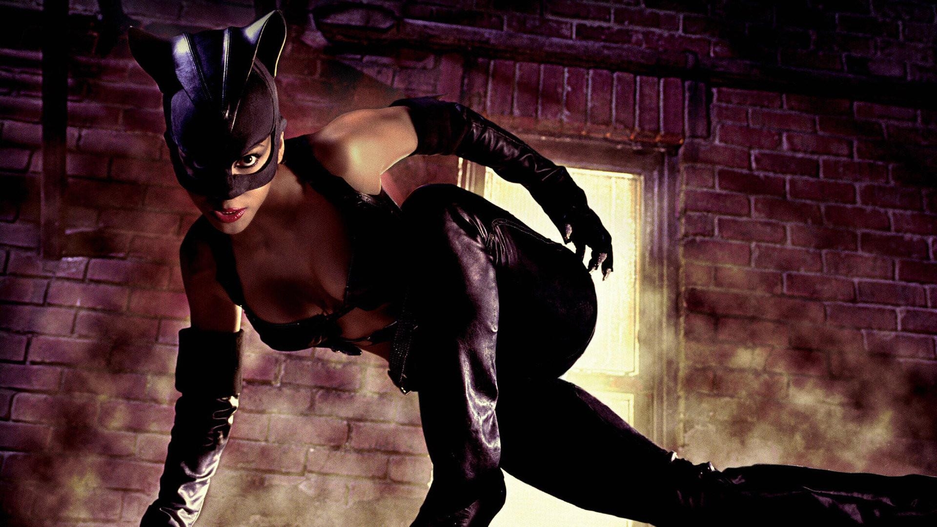 Halle Berry Workout Routine and Diet: Catwoman meets our X-Men Mutant Storm1920 x 1080